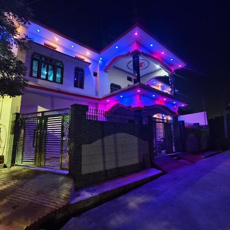 Shree Ram Guest House Near Ram Mandir Ayodhya Zewnętrze zdjęcie